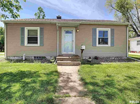 3905 26th St, Moline, IL 61265 photo 1