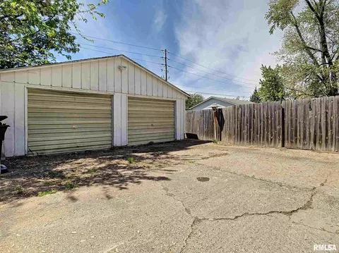 3905 26th St, Moline, IL 61265 photo 14