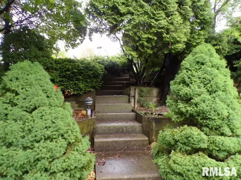 8910 E 2700th Ave, Kewanee, IL 61443 photo 13
