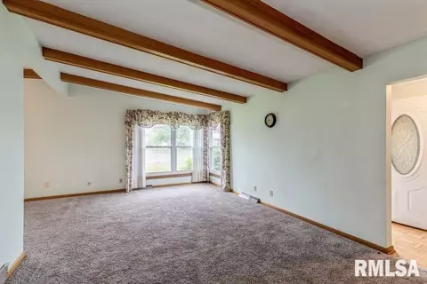 2205 41st St, Moline, IL 61265 photo 3