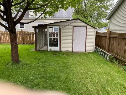 404 21st Ave, Moline, IL 61265 photo 6