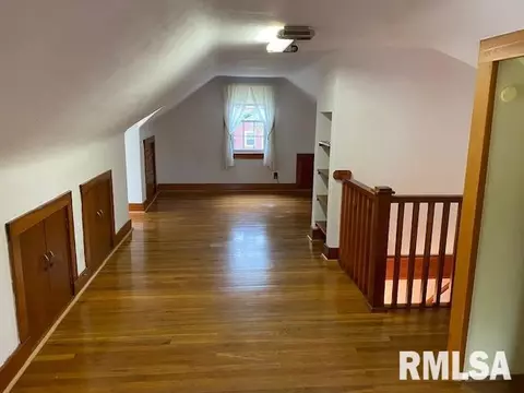 404 21st Ave, Moline, IL 61265 photo 23