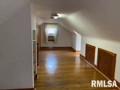 404 21st Ave, Moline, IL 61265 photo 27