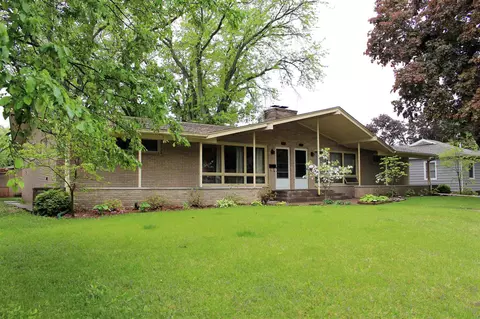5306 5308 6th Ave, Moline, IL 61265 photo 2