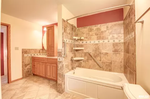 802 16th St, Fulton, IL 61252 photo 14