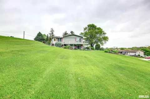 802 16th St, Fulton, IL 61252 photo 22