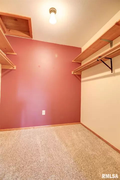 802 16th St, Fulton, IL 61252 photo 11