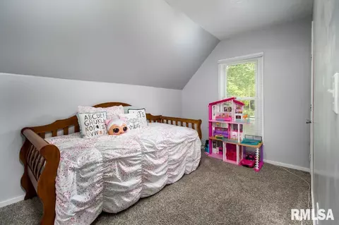 2705 9th Ave, Moline, IL 61265 photo 16