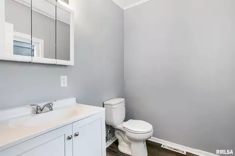 1518 17th St, Moline, IL 61265 photo 12