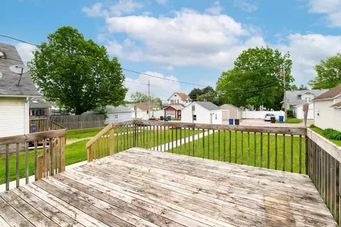 424 39th St, Moline, IL 61265 photo 25