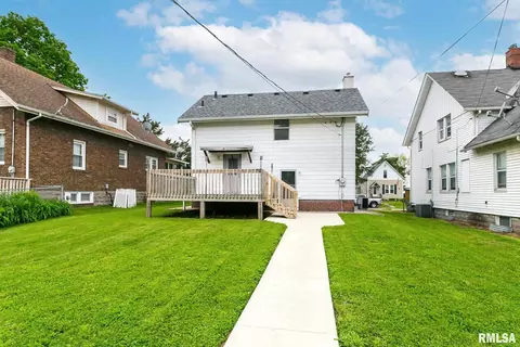424 39th St, Moline, IL 61265 photo 26