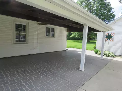 307 W Main St, Atkinson, IL 61235 photo 30