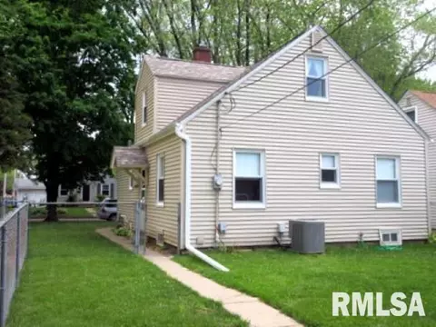 2013 4th St, Moline, IL 61265 photo 27