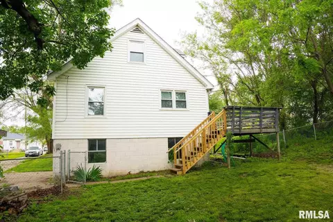 3806 12th St, Moline, IL 61265 photo 5