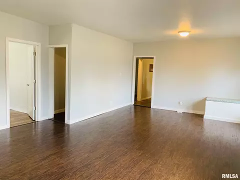 902 W Boulevard Blvd, Marion, IL 62959 photo 6