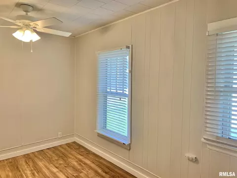 902 W Boulevard Blvd, Marion, IL 62959 photo 17