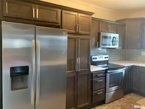 902 W Boulevard Blvd, Marion, IL 62959 photo 21