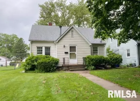 2369 28th St, Moline, IL 61265 photo 1