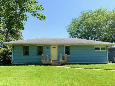 406 Meltzer Ave, Walnut, IL 61376 photo 1