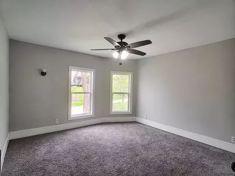 907 16th St, Moline, IL 61265 photo 15