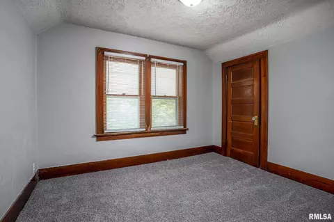 2513 5th Ave, Moline, IL 61265 photo 12