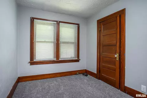 2513 5th Ave, Moline, IL 61265 photo 13