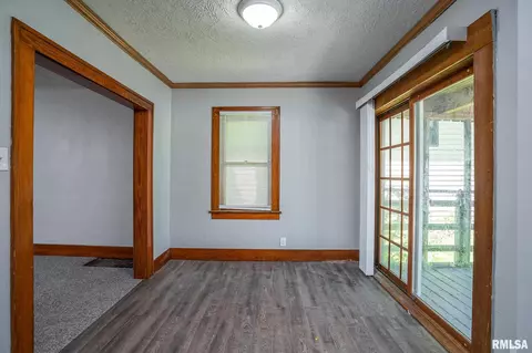 2513 5th Ave, Moline, IL 61265 photo 8