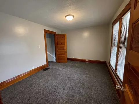 130 15th St, Silvis, IL 61282 photo 11