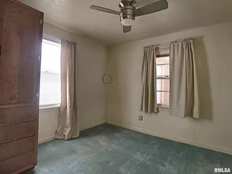 1909 46th St, Moline, IL 61265 photo 11