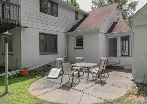 3336 16th St, Moline, IL 61265 photo 2
