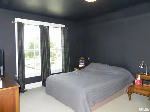 1325 26th St, Moline, IL 61265 photo 22