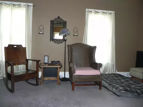 1325 26th St, Moline, IL 61265 photo 9
