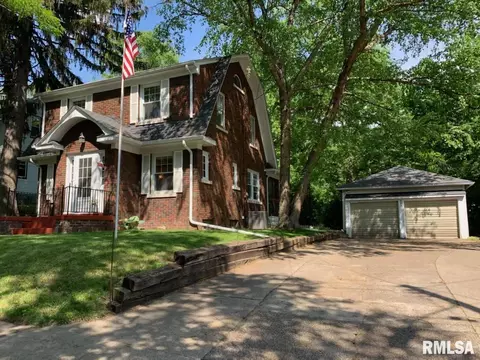1190 22nd St, Moline, IL 61265 photo 2