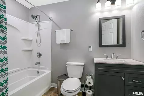 5214 11th Ave, Moline, IL 61265 photo 11