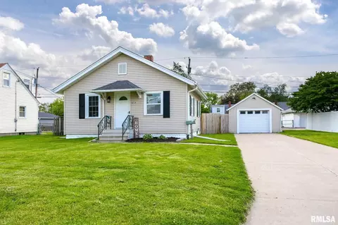 5214 11th Ave, Moline, IL 61265 photo 1