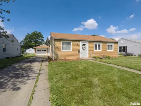 1009 40th St, Moline, IL 61265 photo 32