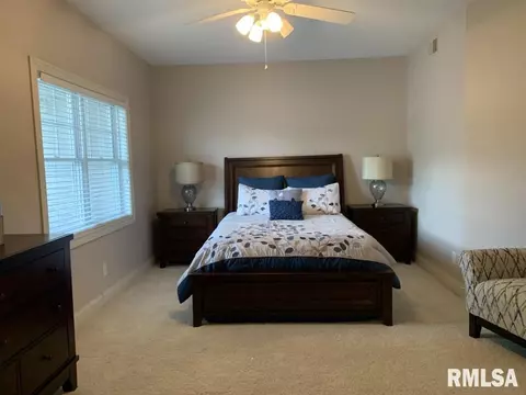 4032 River Dr, Moline, IL 61265 photo 31