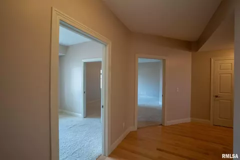 4032 River Dr, Moline, IL 61265 photo 30
