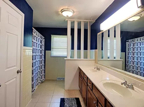 601 10th St, Silvis, IL 61282 photo 7
