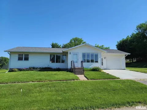 417 8th Ave, Fulton, IL 61252 photo 1