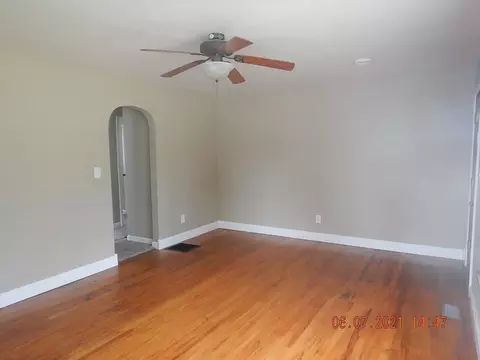 337 Willard St, Kewanee, IL 61443 photo 5