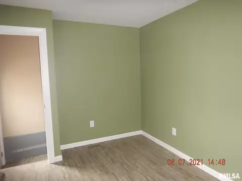 337 Willard St, Kewanee, IL 61443 photo 8