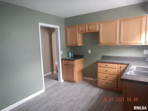 337 Willard St, Kewanee, IL 61443 photo 7