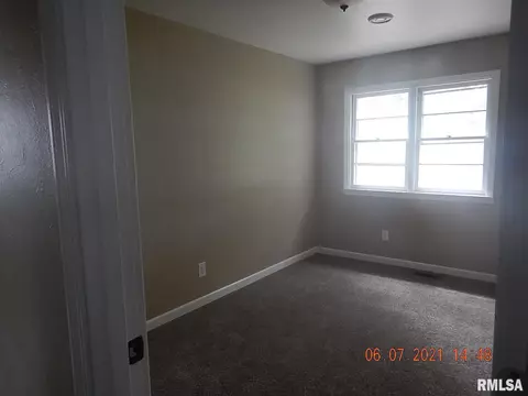 337 Willard St, Kewanee, IL 61443 photo 10