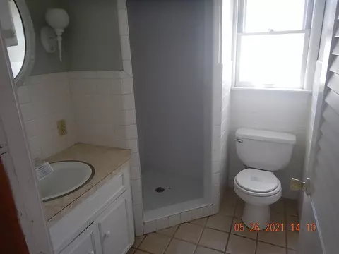 331 Elliott St, Kewanee, IL 61443 photo 3