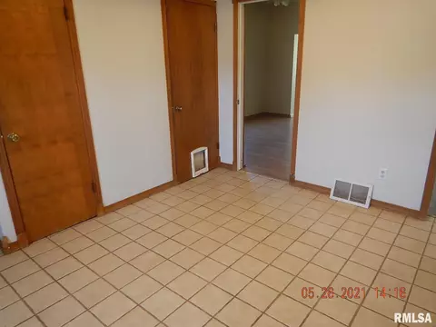 331 Elliott St, Kewanee, IL 61443 photo 5