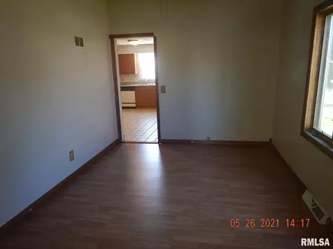 331 Elliott St, Kewanee, IL 61443 photo 7