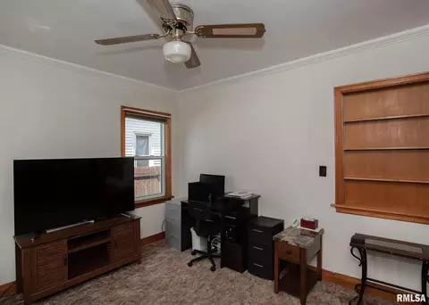 525 19th Ave, Moline, IL 61265 photo 5