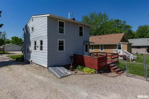 203 W B St, Alpha, IL 61413 photo 26