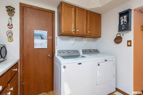 203 W B St, Alpha, IL 61413 photo 15